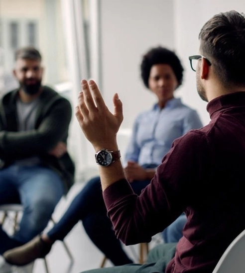 Point d'interrogation illustrant les questions fréquentes sur les ateliers psychologiques proposés à Nice